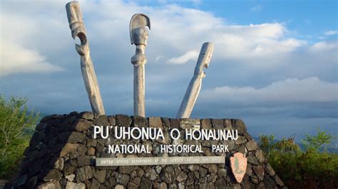 pu'uhonua o waimanalo.